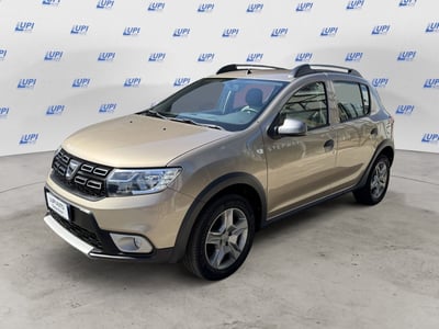 Dacia Sandero Stepway 1.0 TCe 100 CV ECO-G Comfort del 2020 usata a Serravalle Pistoiese