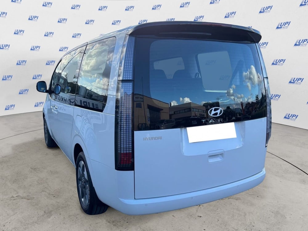 Hyundai Staria nuova a Lucca (3)