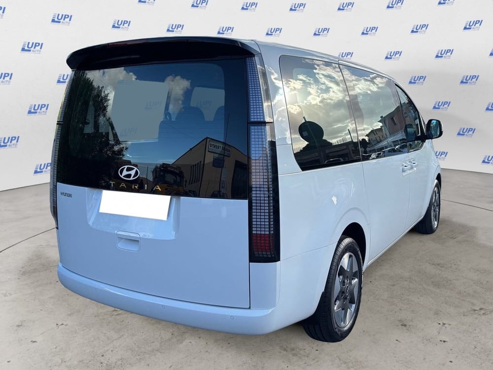 Hyundai Staria nuova a Lucca (5)