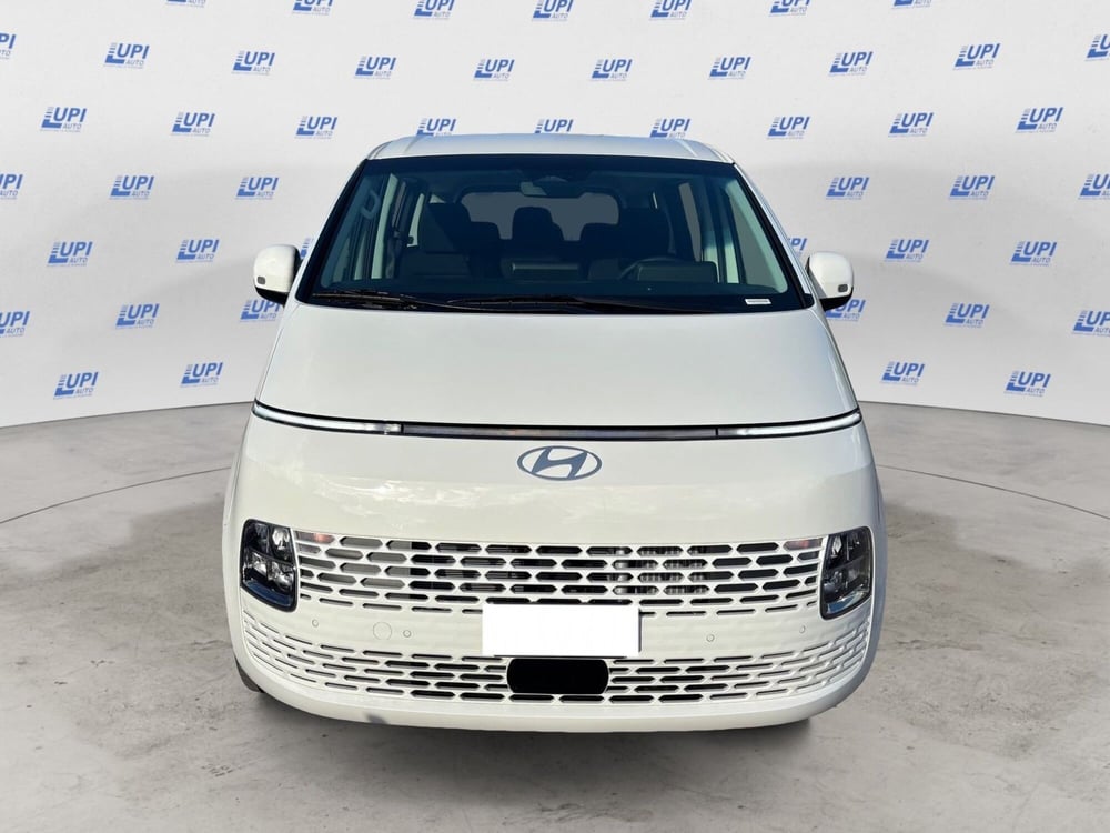 Hyundai Staria nuova a Lucca (8)