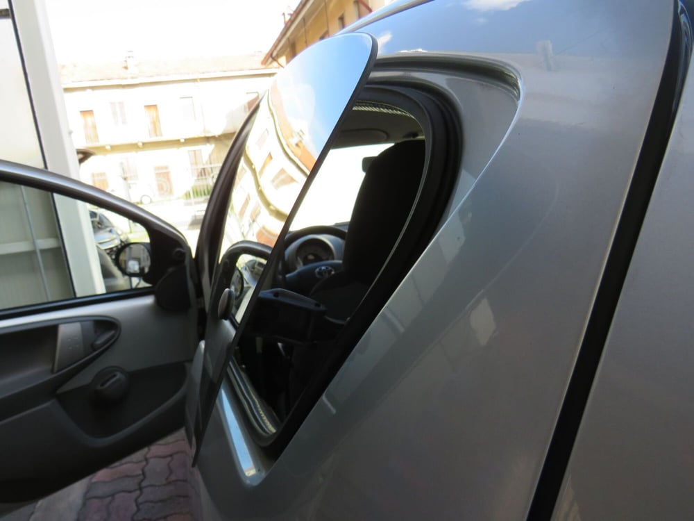 Toyota Aygo usata a Monza e Brianza (12)