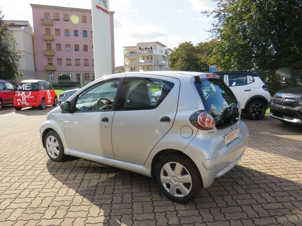 Toyota Aygo usata a Monza e Brianza (5)
