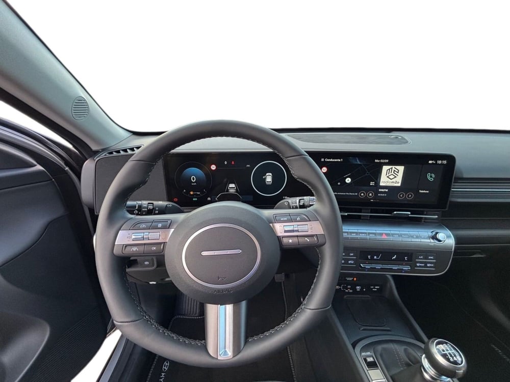 Hyundai Kona nuova a Lucca (12)