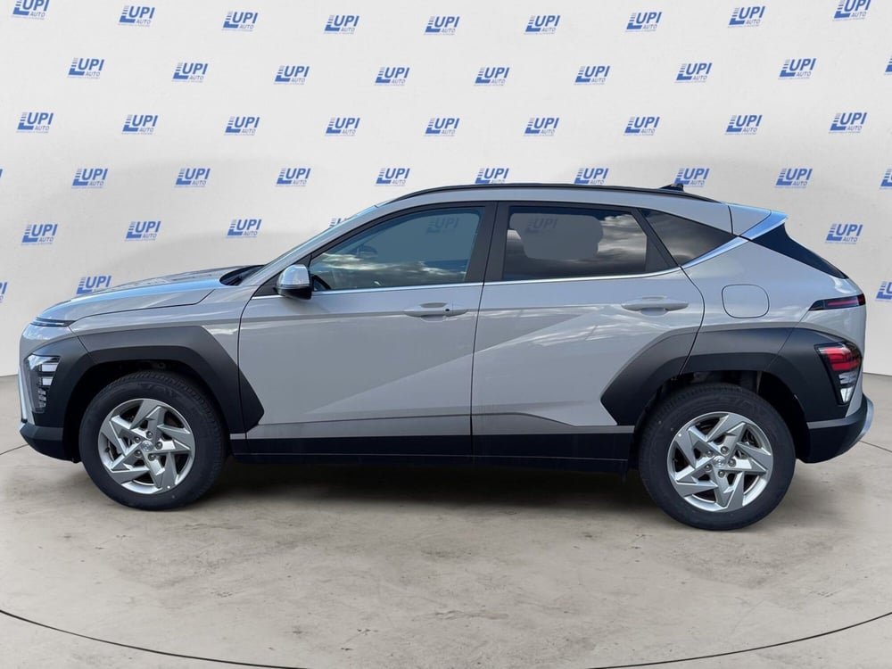 Hyundai Kona nuova a Lucca (2)
