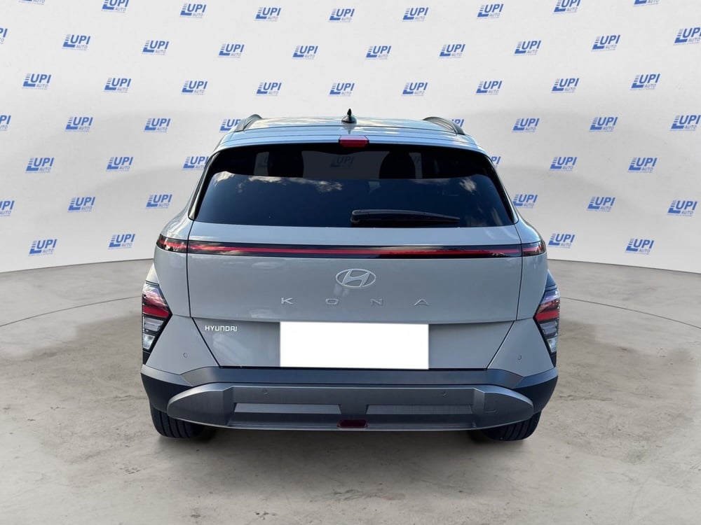 Hyundai Kona nuova a Lucca (4)