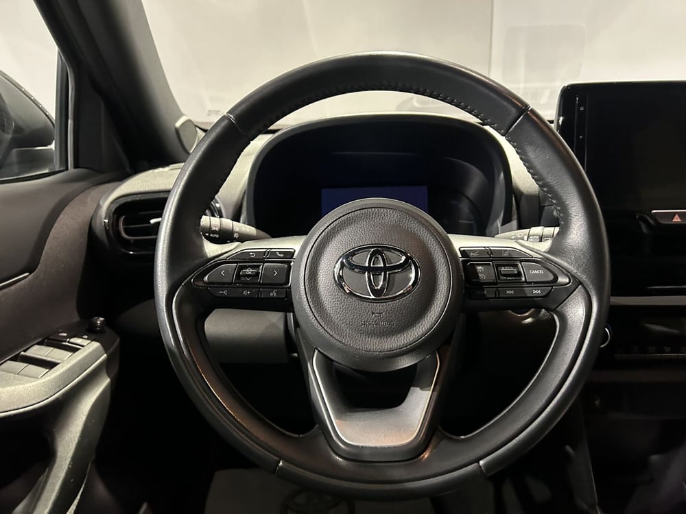 Toyota Yaris Cross usata a Milano (10)