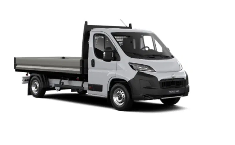 Toyota Proace Max nuova a Milano