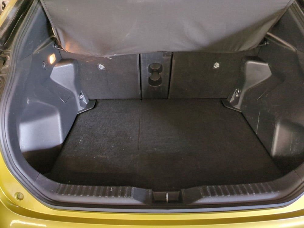 Toyota Yaris Cross usata a Milano (11)