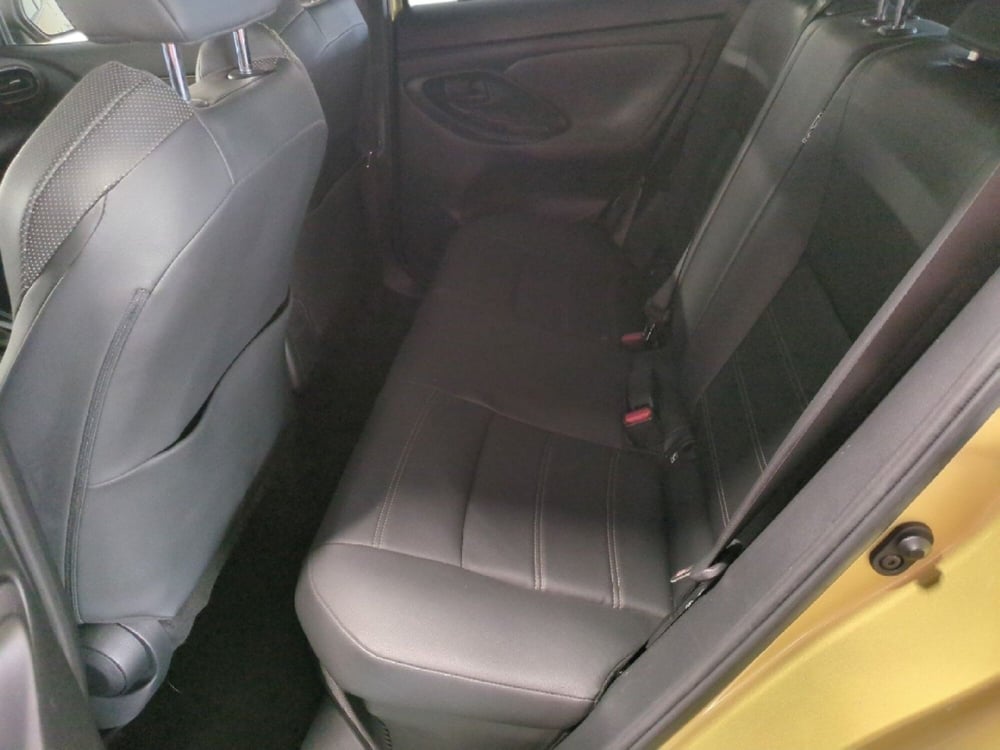 Toyota Yaris Cross usata a Milano (13)