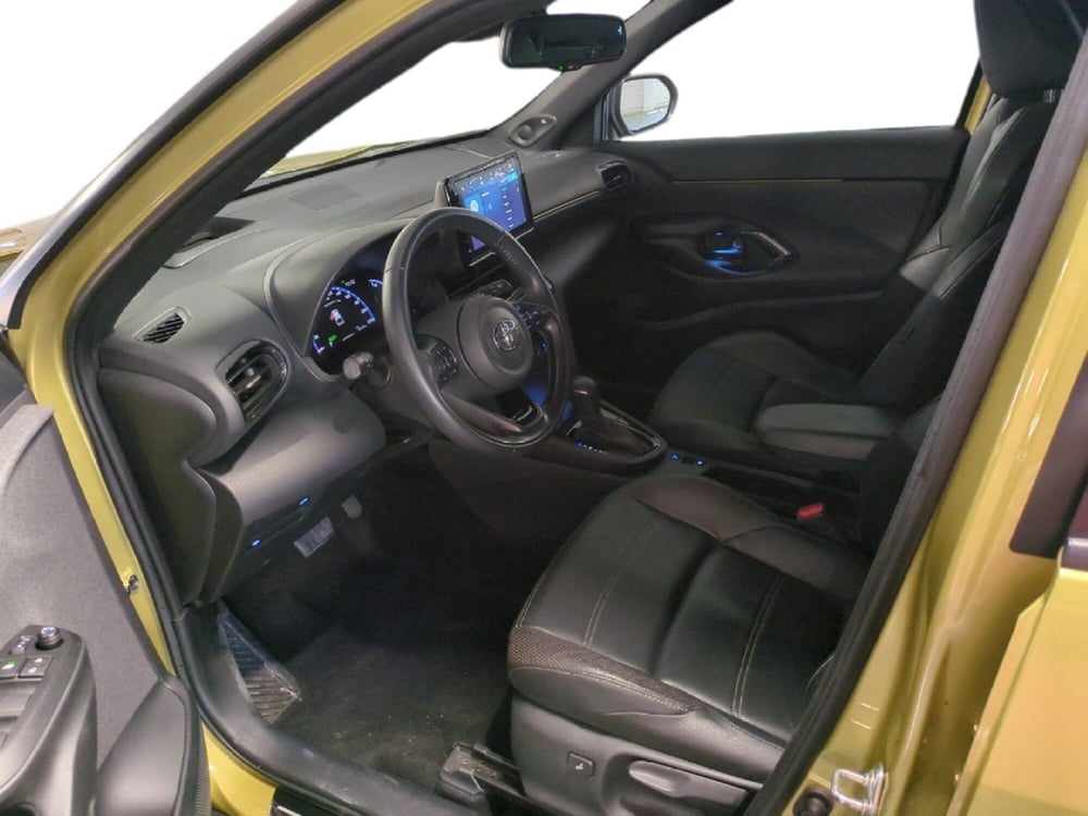 Toyota Yaris Cross usata a Milano (14)