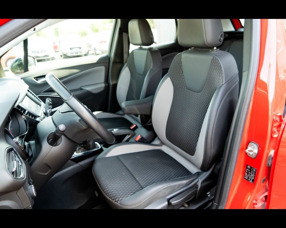 Opel Crossland X usata a Venezia (9)