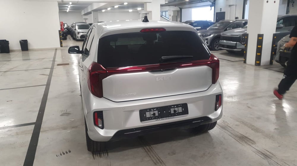 Kia Picanto nuova a Napoli (5)