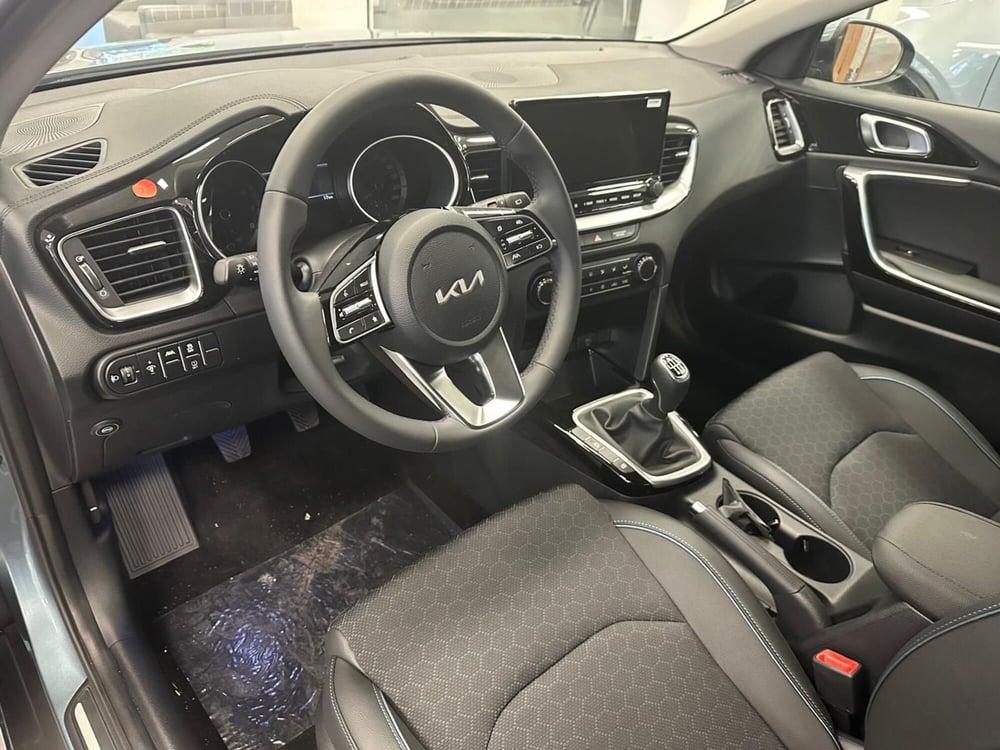 Kia XCeed nuova a Napoli (11)