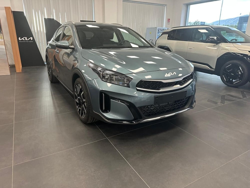 Kia XCeed nuova a Napoli (3)
