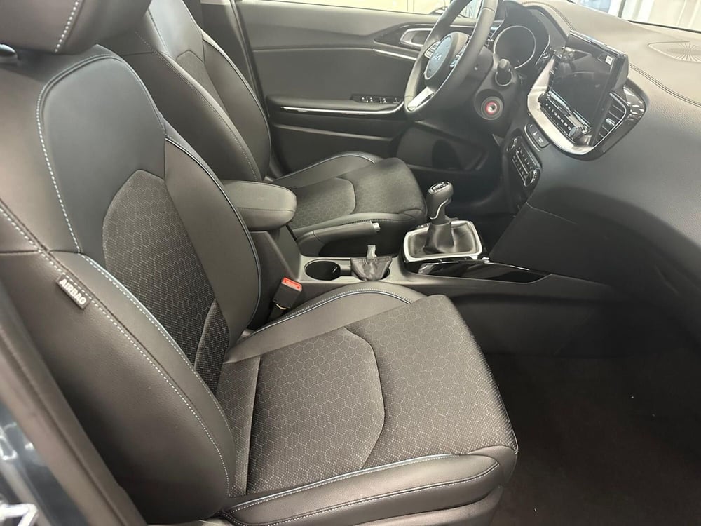 Kia XCeed nuova a Napoli (9)