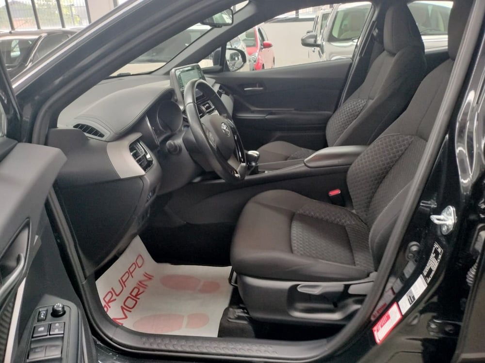Toyota Toyota C-HR usata a Modena (10)