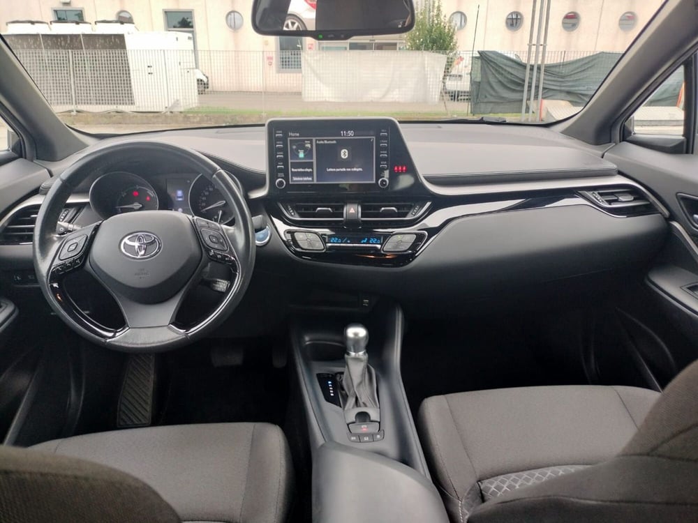 Toyota Toyota C-HR usata a Modena (12)