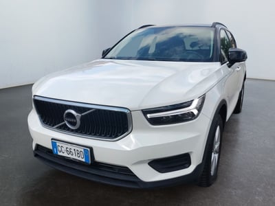 Volvo XC40 D3 Momentum del 2020 usata a Modena