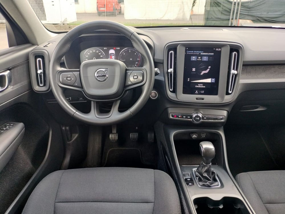 Volvo XC40 usata a Modena (11)
