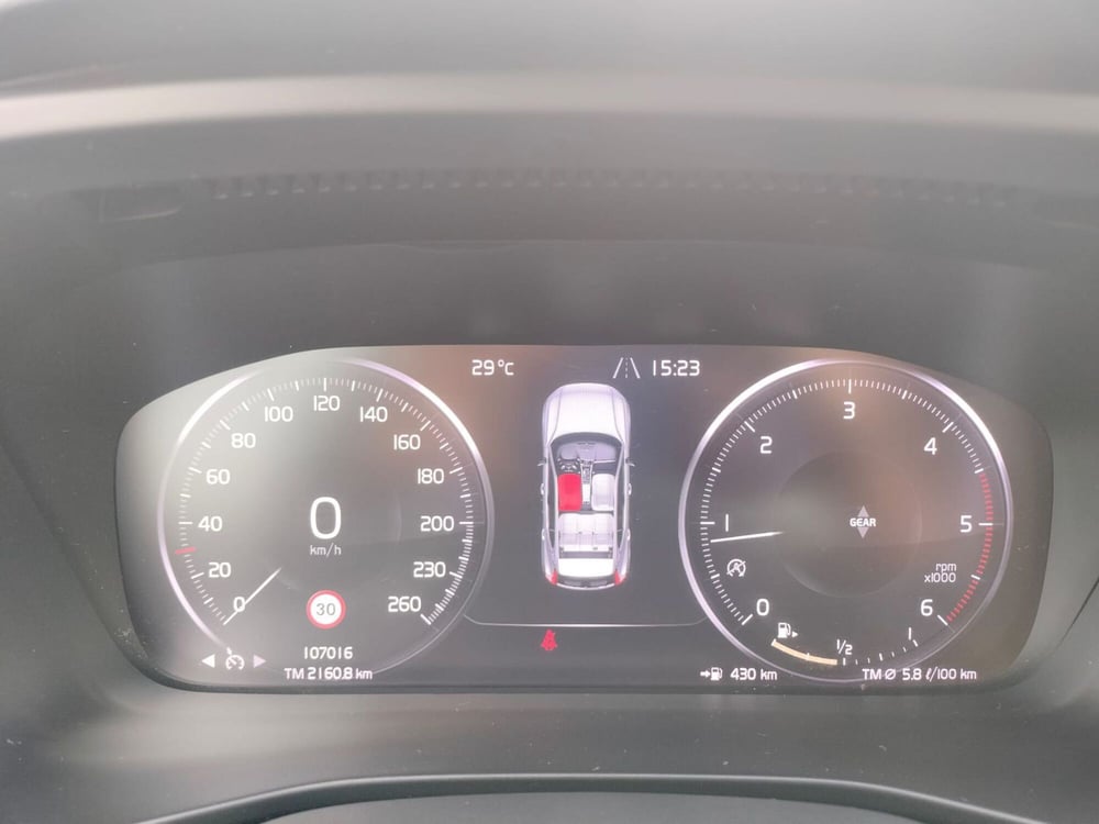 Volvo XC40 usata a Modena (7)