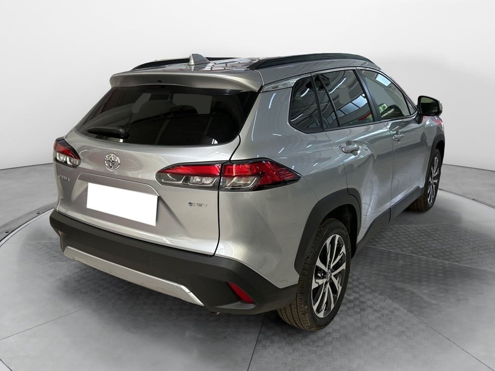 Toyota Corolla Cross Hybrid nuova a Bologna (6)