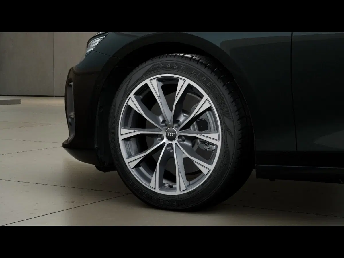 Audi A6 Avant nuova a Livorno (6)