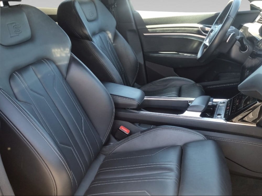 Audi e-tron Sportback usata a Firenze (11)