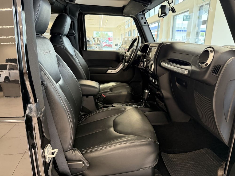 Jeep Wrangler usata a Latina (7)