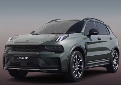Lynk &amp; Co 01 01 1.5 td phev Core auto nuova a Parma
