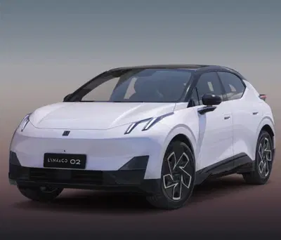 Lynk &amp; Co 02 02 Core nuova a Parma