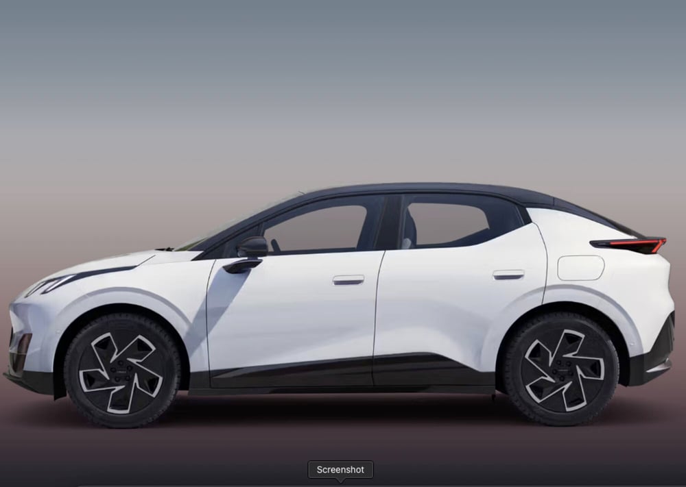 Lynk & Co 02 nuova a Parma (2)