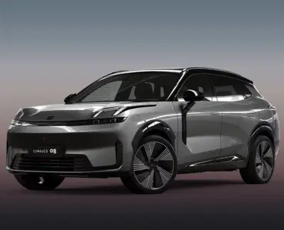 Lynk &amp; Co 08 08 1.5 phev More auto nuova a Parma