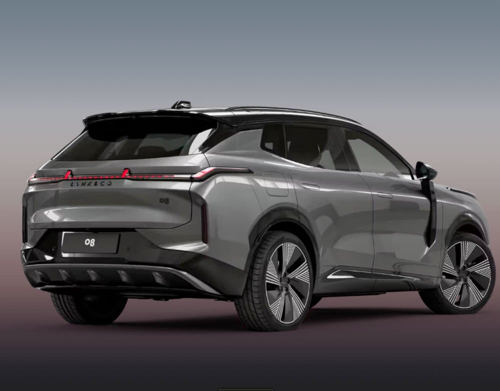 Lynk & Co 08 nuova a Parma (5)