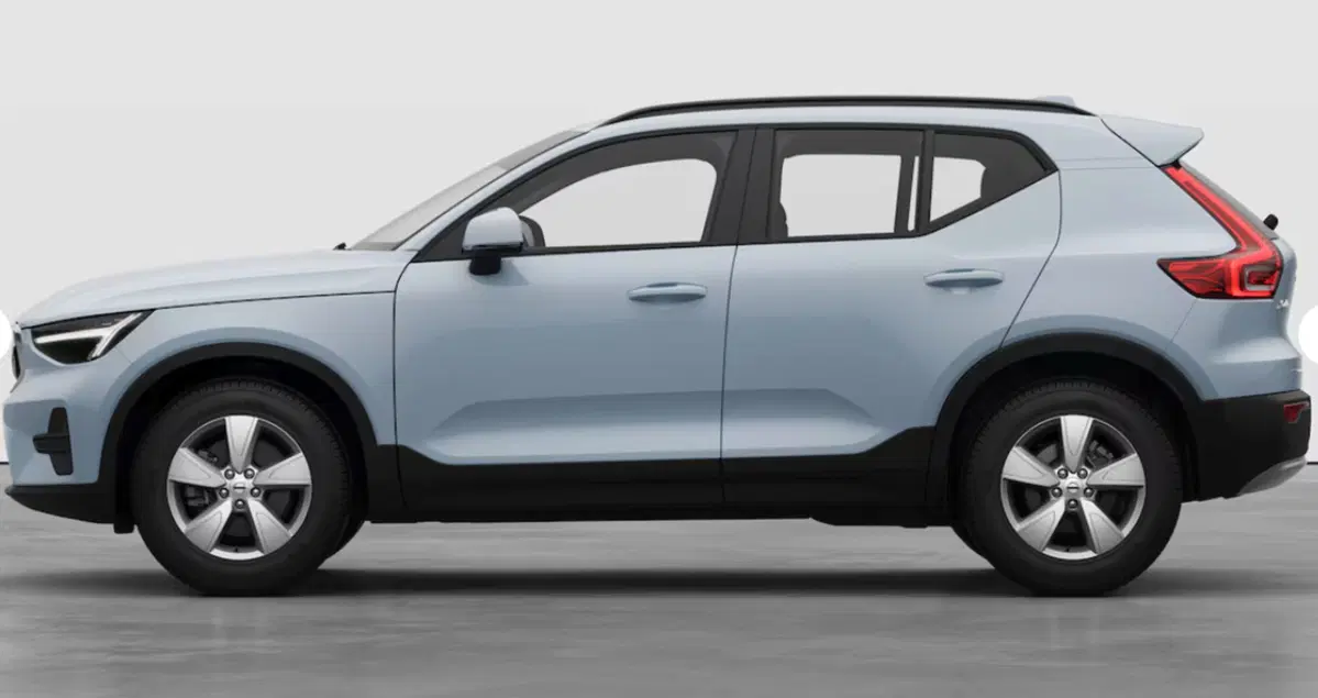 Volvo XC40 nuova a Parma (2)