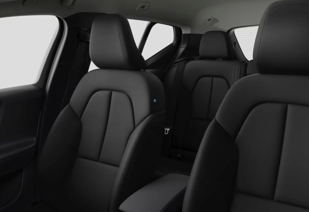 Volvo XC40 nuova a Parma (5)