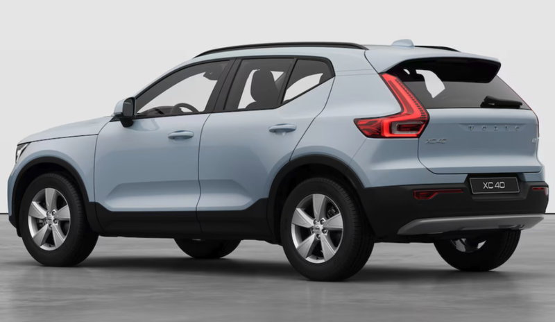 Volvo XC40 nuova a Parma (6)
