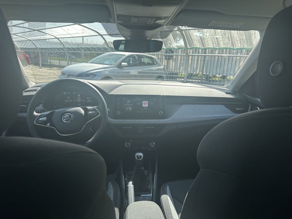 Skoda Kamiq usata a Milano (11)