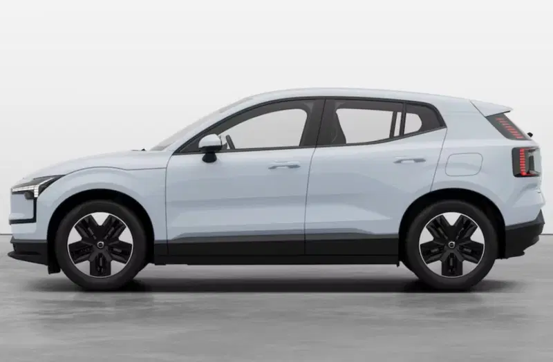 Volvo EX30 nuova a Parma (3)