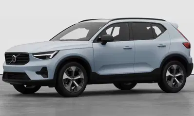 Volvo XC40 B3 automatico Ultimate Dark nuova a Parma