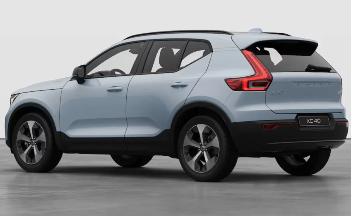 Volvo XC40 nuova a Parma (6)