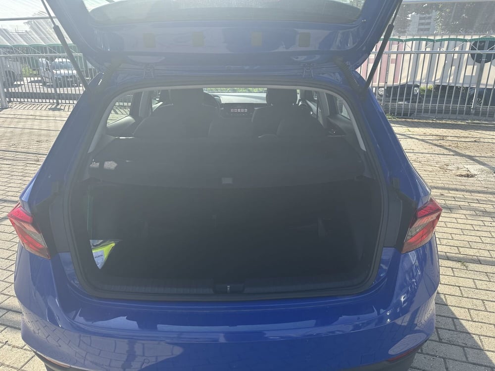 Skoda Fabia usata a Milano (9)