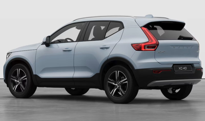 Volvo XC40 nuova a Parma (5)