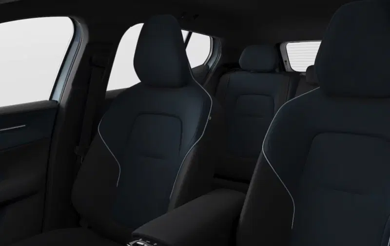 Volvo EX30 nuova a Parma (4)