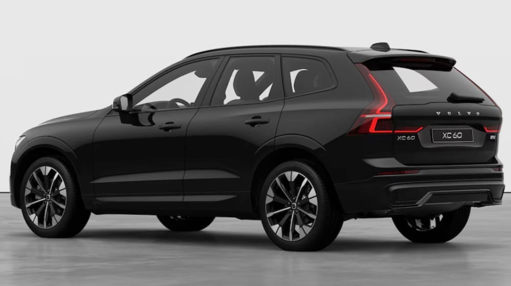 Volvo XC60 nuova a Parma (5)