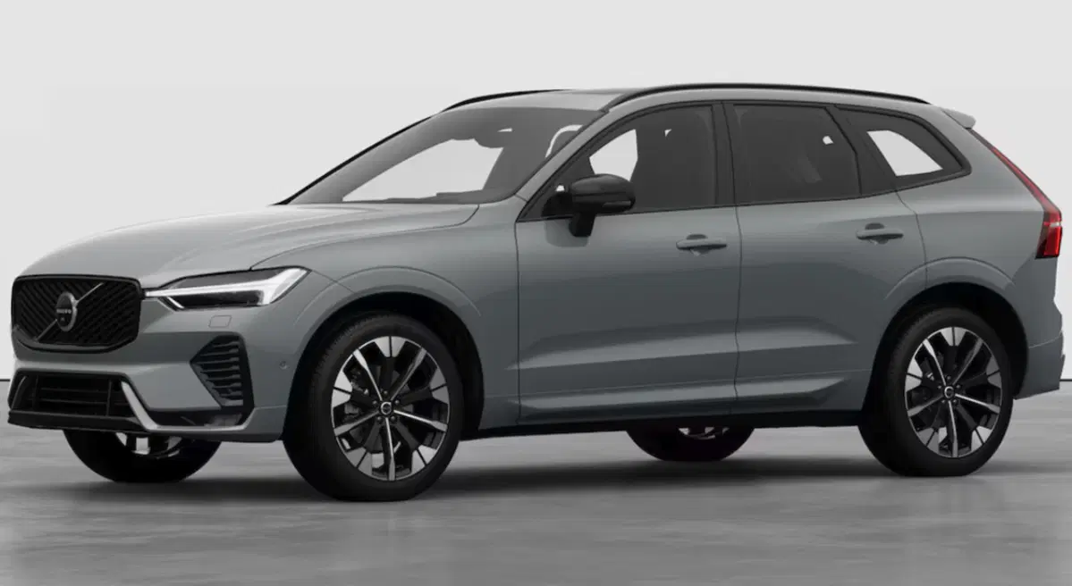 Volvo XC60 nuova a Parma