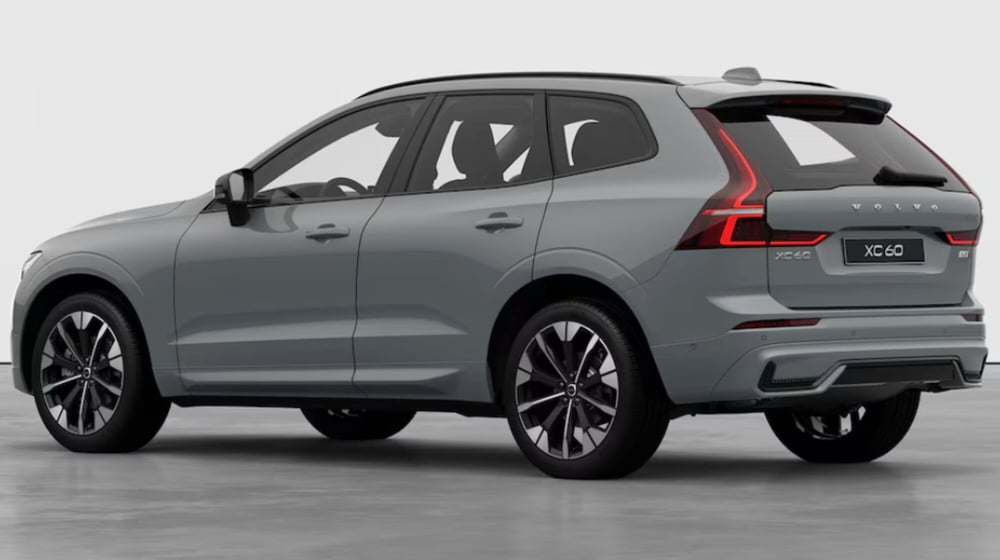 Volvo XC60 nuova a Parma (6)