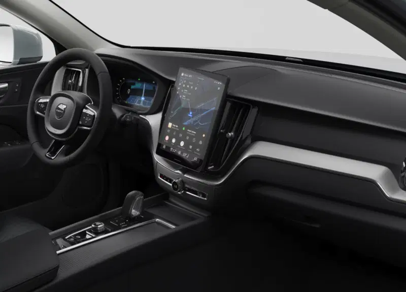 Volvo XC60 nuova a Parma (3)
