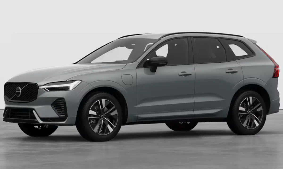 Volvo XC60 nuova a Parma