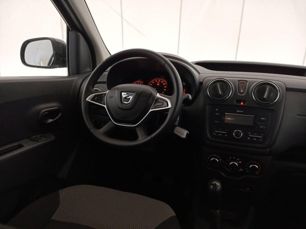 Dacia Dokker usata a Barletta-Andria-Trani (9)