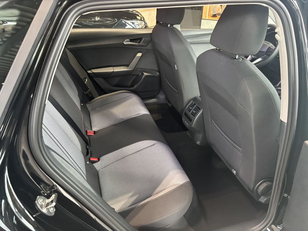 SEAT Leon ST nuova a Ferrara (12)